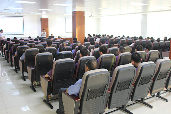 2014年9月28日開平市安迪衛(wèi)浴實(shí)業(yè)有限公司管理升級總結(jié)大會順利召開