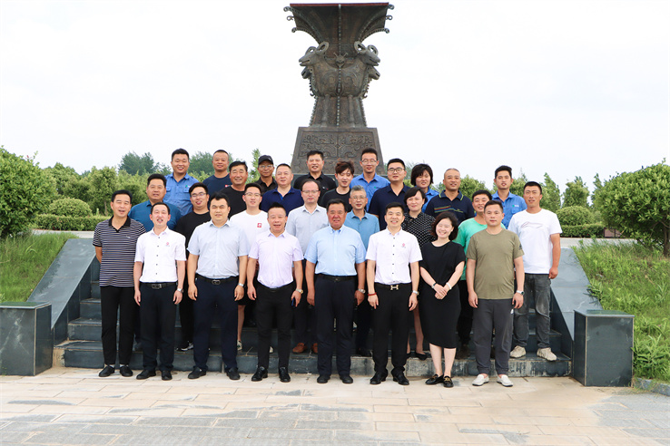 精進(jìn)管理，做“領(lǐng)頭羊”——熱烈祝賀江蘇乾寶牧業(yè)有限公司管理升級(jí)項(xiàng)目圓滿成功