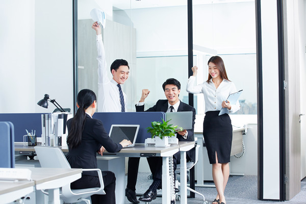 年度經(jīng)營(yíng)計(jì)劃：聚焦核心業(yè)務(wù)，提升核心競(jìng)爭(zhēng)力