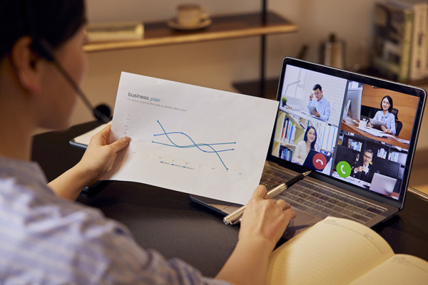 員工培訓(xùn)與發(fā)展：提升技能，實(shí)現(xiàn)卓越績效