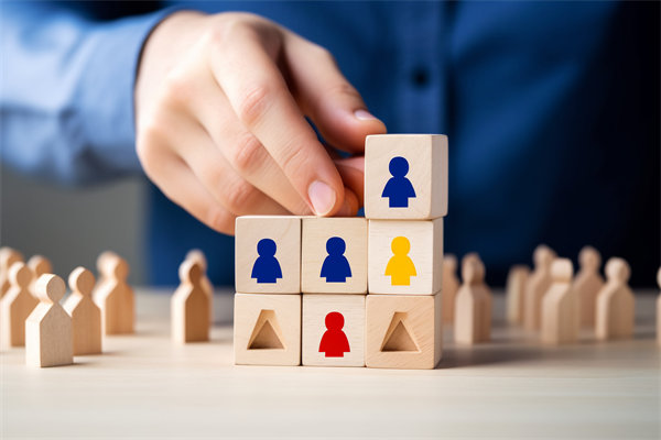 如何運(yùn)用數(shù)據(jù)分析優(yōu)化招聘流程，提升招聘質(zhì)量？