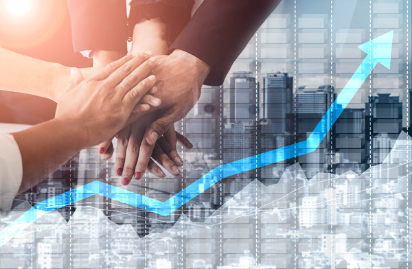 跨部門協(xié)作中，如何確?？?jī)效指標(biāo)的一致性與協(xié)同性？