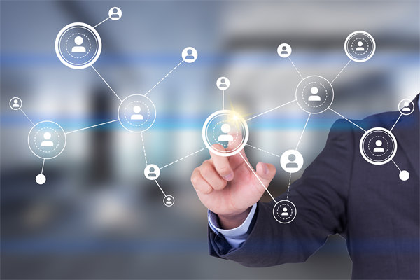 年度經(jīng)營計(jì)劃實(shí)施中，如何確保各部門協(xié)同一致？