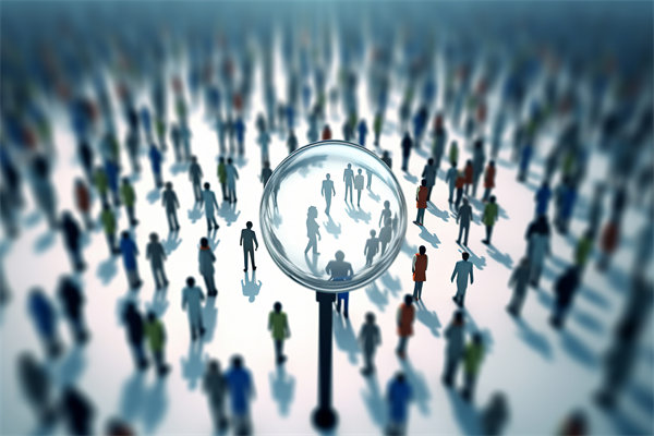 招聘過(guò)程中，如何篩選合適人才，降低離職率？