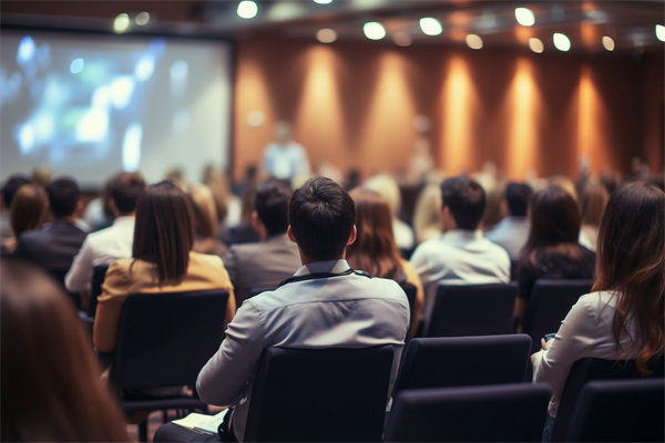 招聘過(guò)程中，如何篩選合適人才，降低離職率？