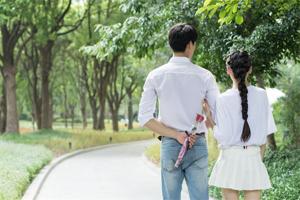 廣東一公司發(fā)錢鼓勵員工談戀愛，品牌營銷怎么看？