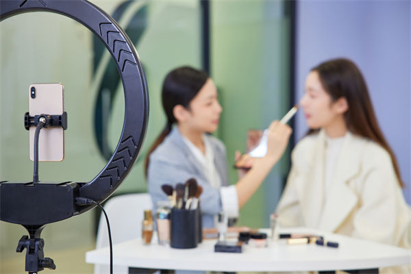 營銷咨詢公司的全球化服務(wù)如何助企業(yè)開拓國際市場？