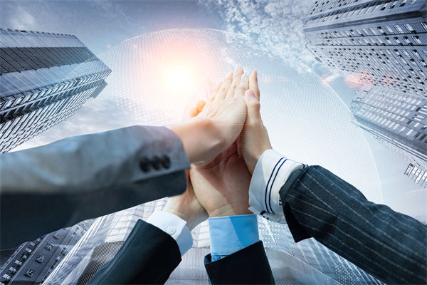 內(nèi)耗嚴(yán)重、效率低下，管理咨詢?nèi)绾沃厮芷髽I(yè)協(xié)作生態(tài)？