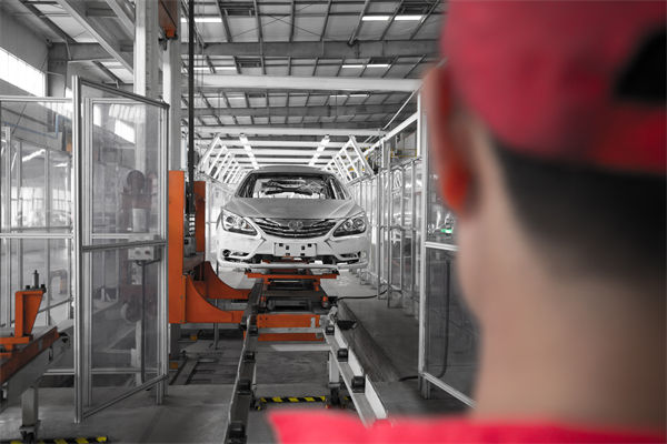 精益生產(chǎn)破除管理積弊，引領(lǐng)制造業(yè)邁向卓越運(yùn)營