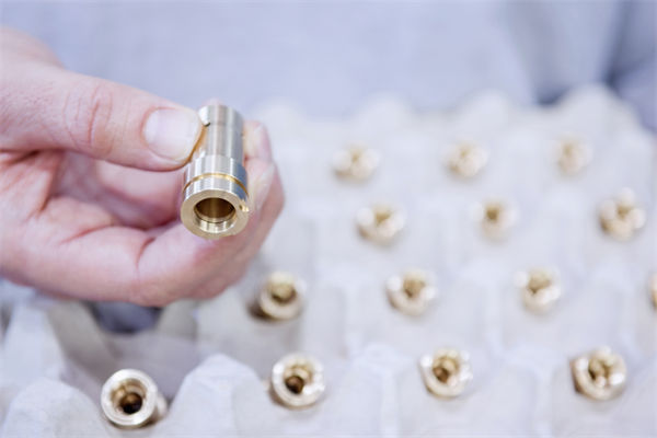 產(chǎn)品次品率高，精益生產(chǎn)怎樣全方位管控提高質(zhì)量？