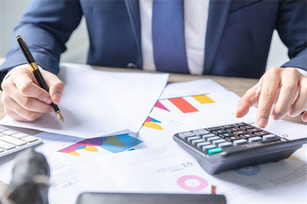 預(yù)算總超支卻無對(duì)策，企業(yè)預(yù)算管理如何精準(zhǔn)控成本？