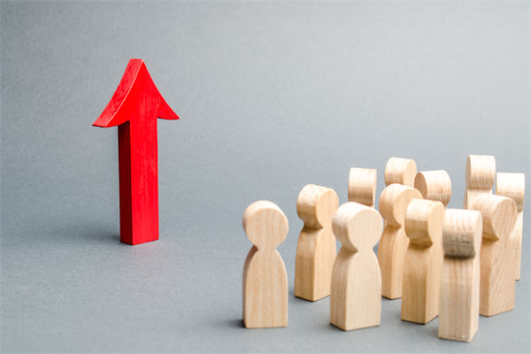 調(diào)薪機(jī)制長(zhǎng)期滯后市場(chǎng)，企業(yè)怎樣避免人才隱性流失？