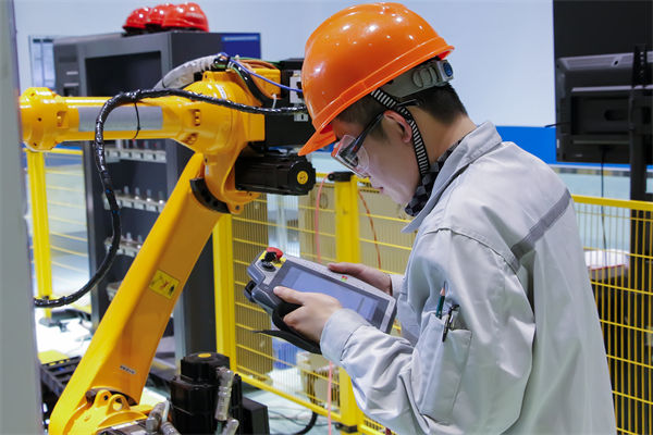 員工抵觸流程變革，數(shù)字化管理轉(zhuǎn)型如何真正落地？