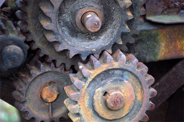 效能提升乏力，數(shù)智化咨詢?cè)鯓訁f(xié)助找到破局支點(diǎn)？