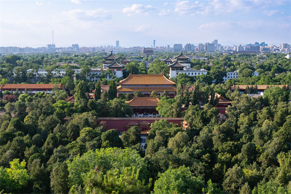 多家公司通知帶薪放假看閱兵，績(jī)效管理有何啟示？