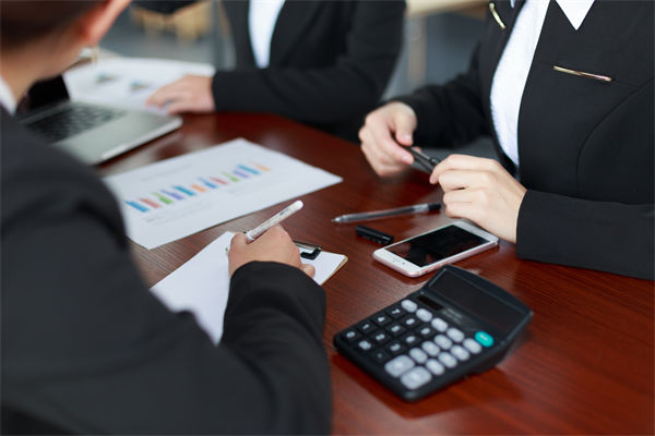 薪酬績效咨詢公司，如何助企業(yè)制定公平激勵方案？